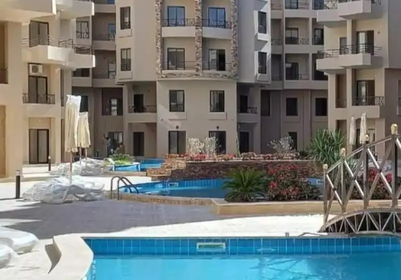 Aqua Tropical Resort, El Guana 15,alahyaa