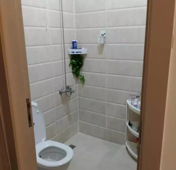 Aqua Tropical Resort, El Guana 15,alahyaa