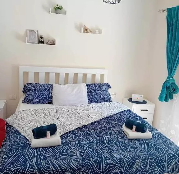 Aqua Tropical Resort, El Guana 15,alahyaa