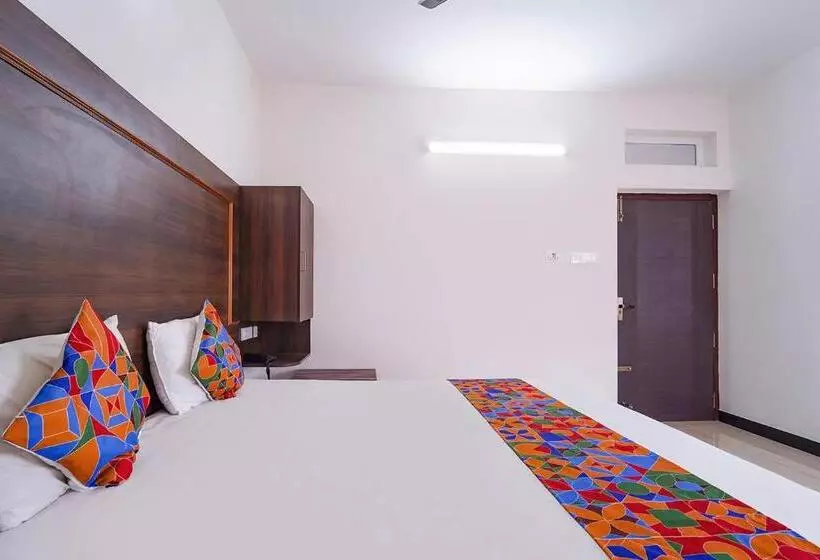 Aamiaismajoitus (B&B) Fabhotel Aranmanai   Nr Brookefields