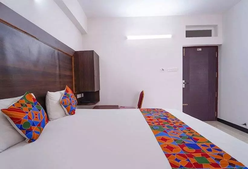 Aamiaismajoitus (B&B) Fabhotel Aranmanai   Nr Brookefields