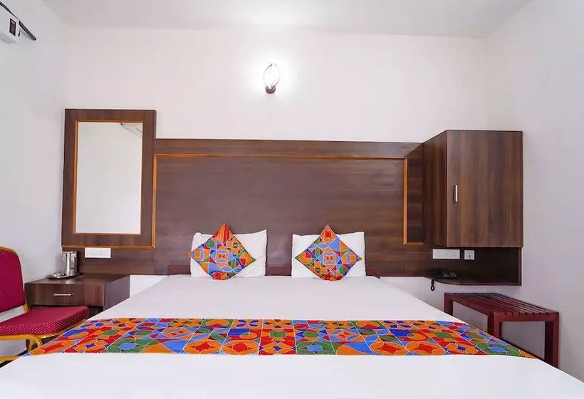 Aamiaismajoitus (B&B) Fabhotel Aranmanai   Nr Brookefields