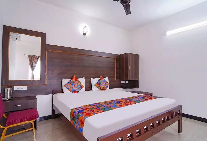 Aamiaismajoitus (B&B) Fabhotel Aranmanai   Nr Brookefields