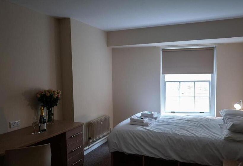 Bed and Breakfast St Chad S College