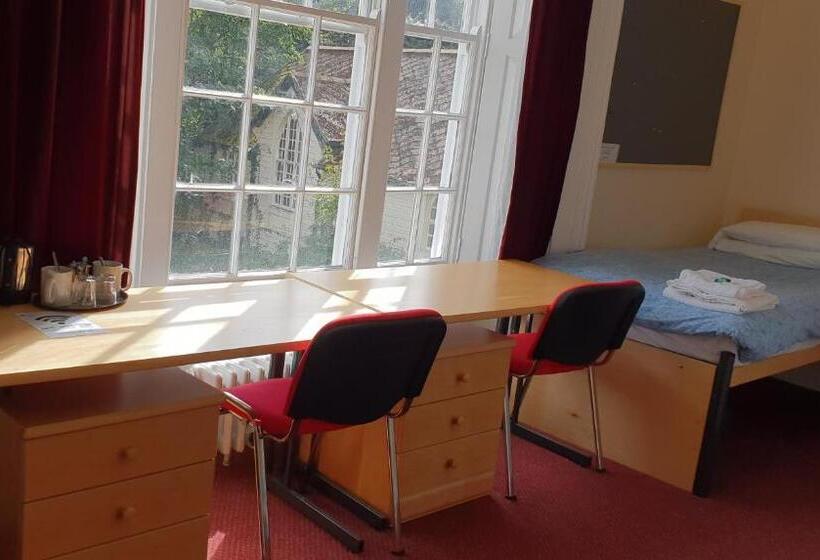 Bed and Breakfast St Chad S College