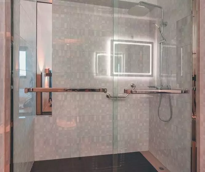 Lyz Business Hotel Piura