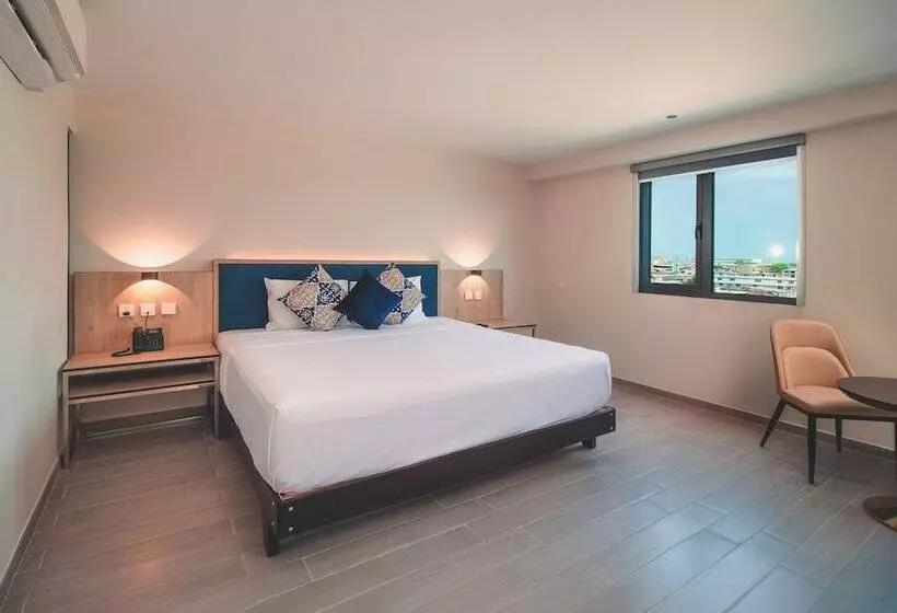 Lyz Business Hotel Piura