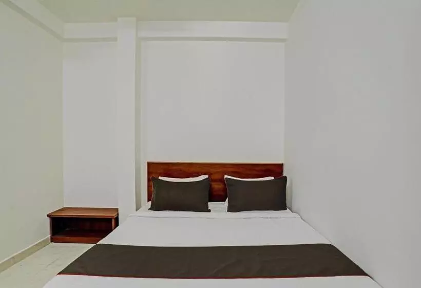 Collection O Hotel Aditya Inn