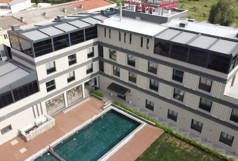 ホテル Grand Müdüroğlu