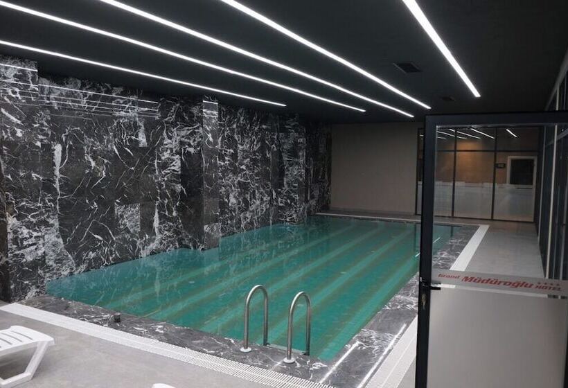 هتل Grand Müdüroğlu