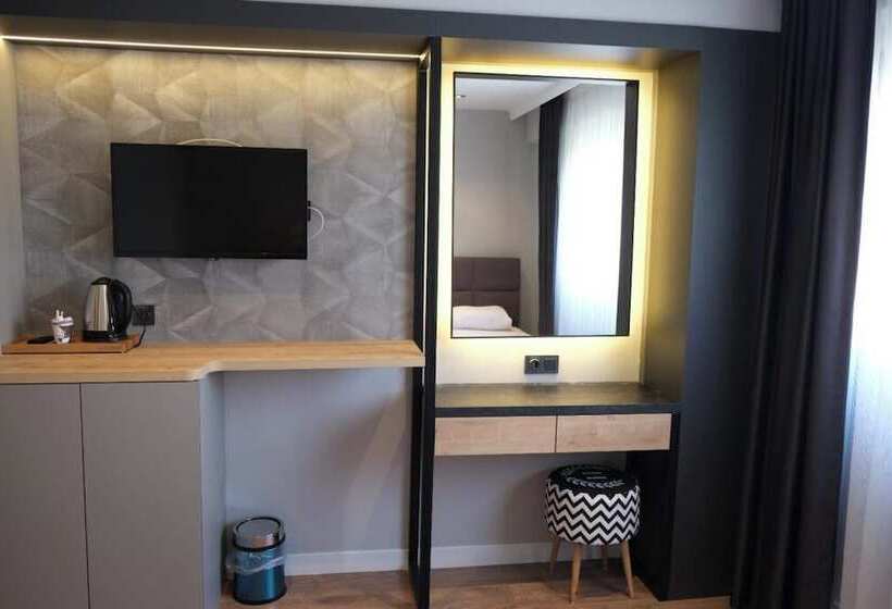 هتل Grand Müdüroğlu