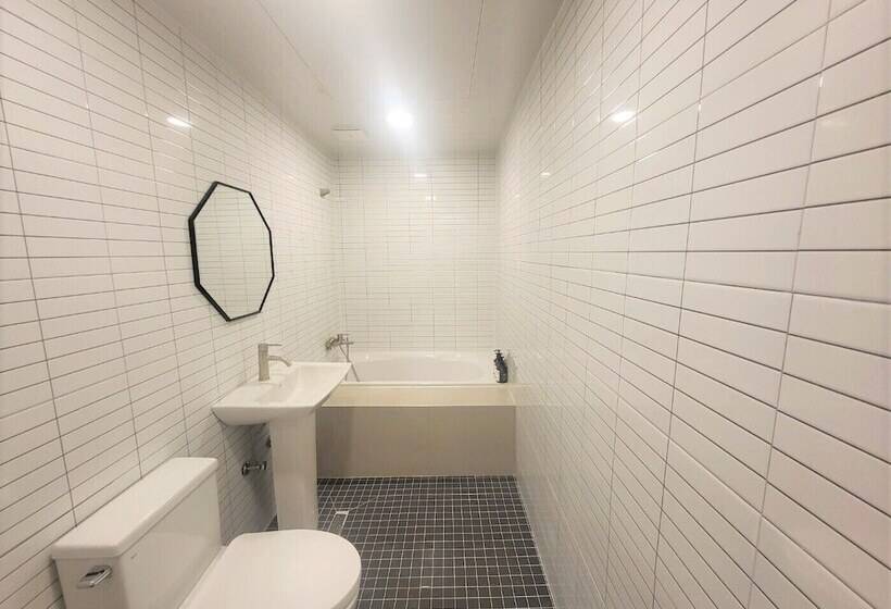 בית מלון כפרי Leo