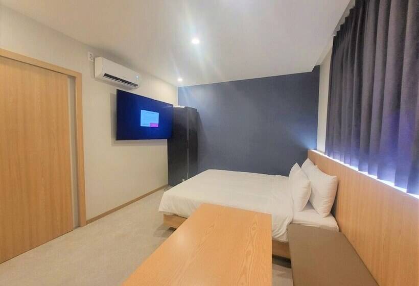 בית מלון כפרי Leo