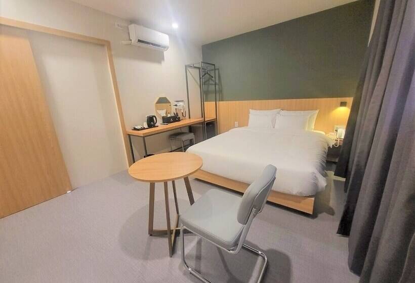 בית מלון כפרי Leo