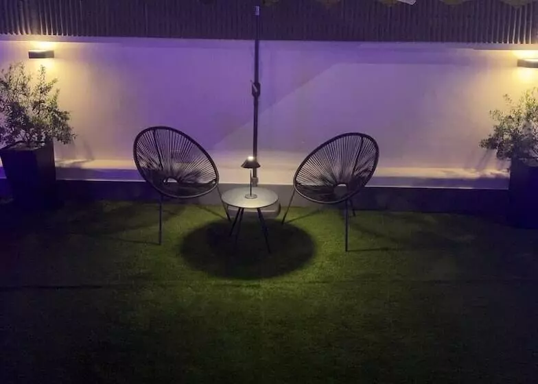پانسیون Kalasó Design Guest House   Rome Airport