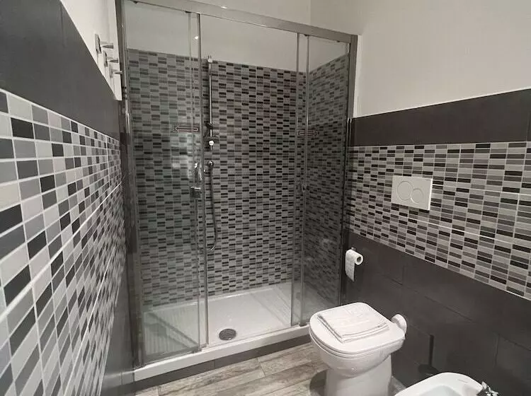پانسیون Kalasó Design Guest House   Rome Airport