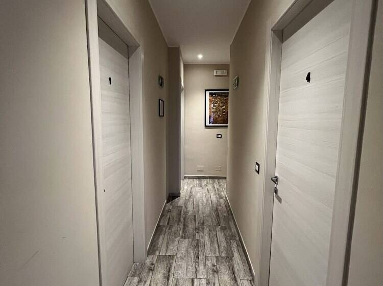 膳宿费 Kalasó Design Guest House   Rome Airport