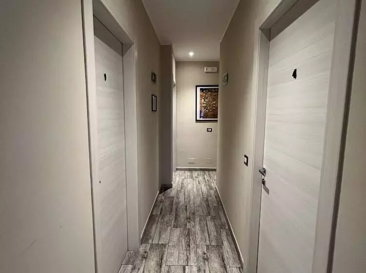 پانسیون Kalasó Design Guest House   Rome Airport