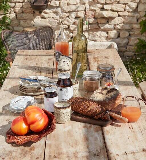 Bed and Breakfast Maisons 322   La Lumineuse