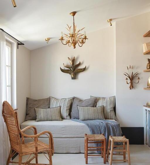 Bed and Breakfast Maisons 322   La Lumineuse