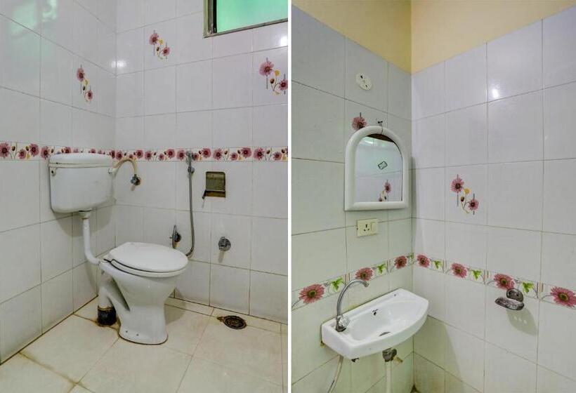 Collection O Hotel King Bird And Restaurants