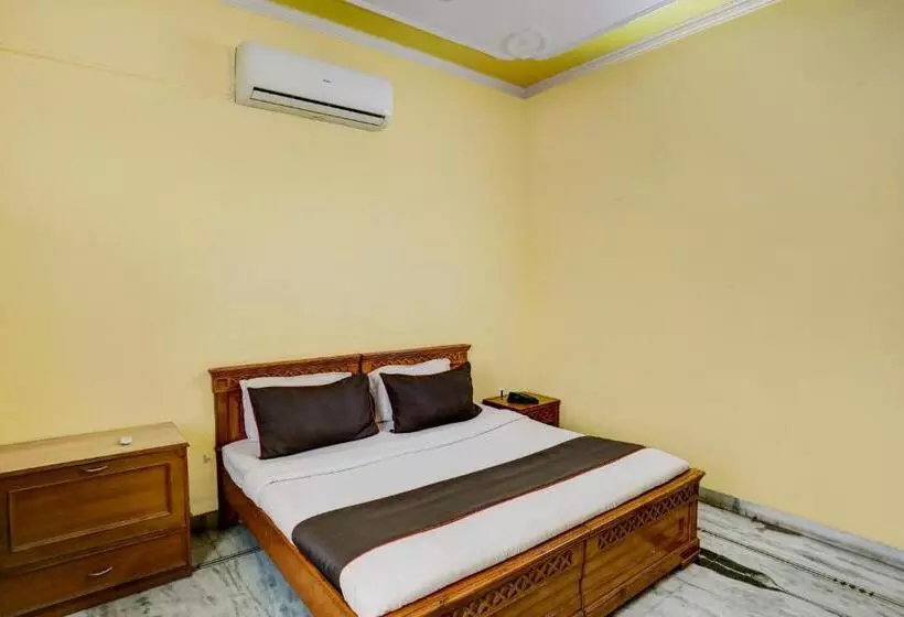 Collection O Hotel King Bird And Restaurants