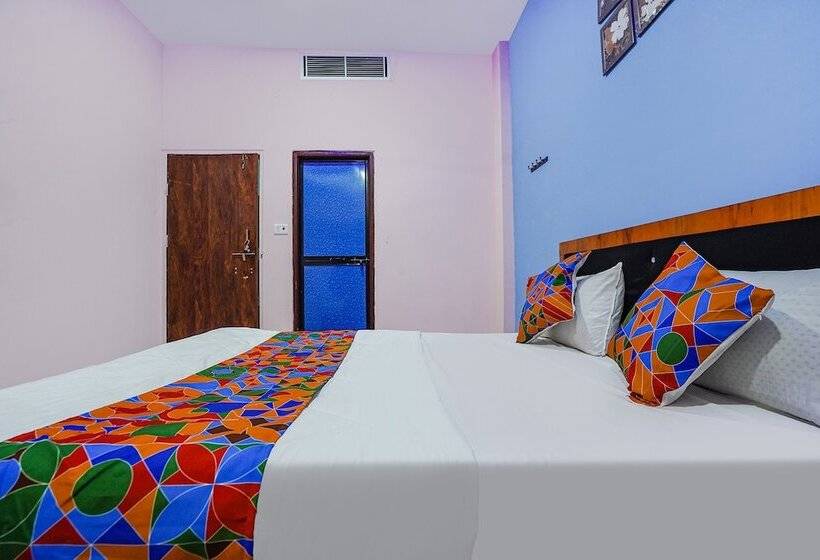 Отель Fabexpress Evaan Deluxe Rooms