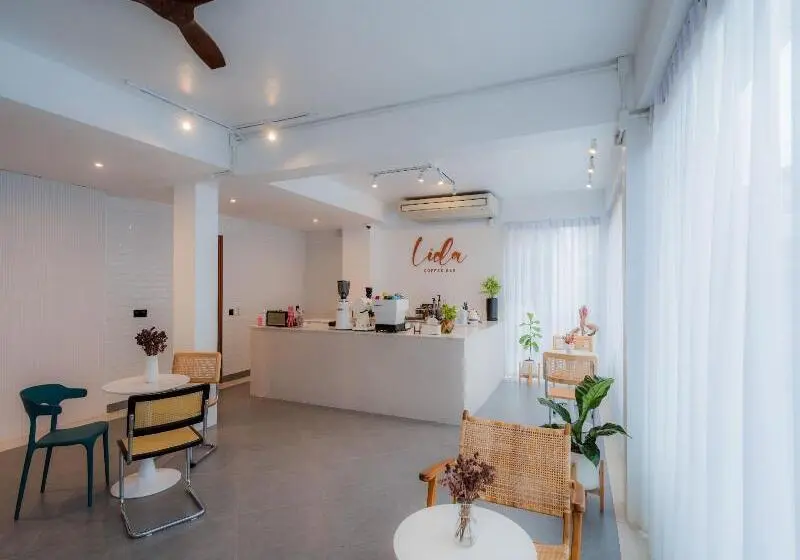 ホテル Lek Lek Samui Room X Coffee Bar