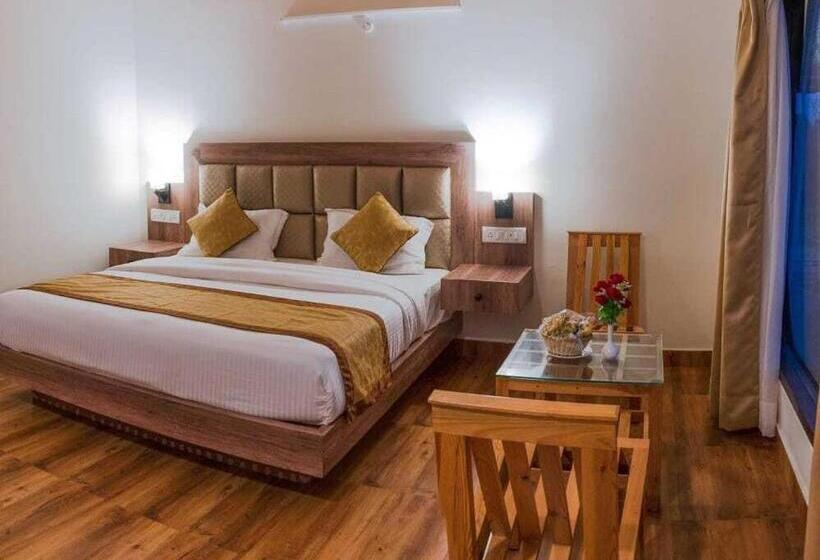 Отель Light Sleeper