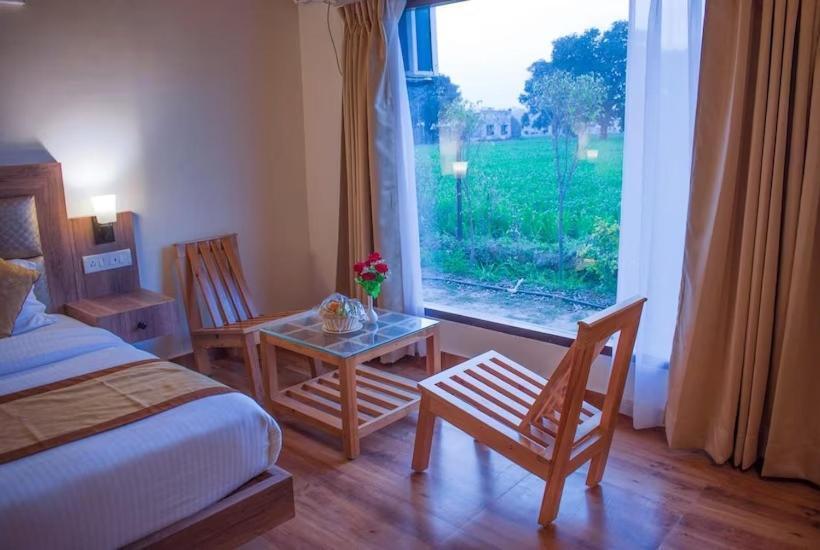 Отель Light Sleeper