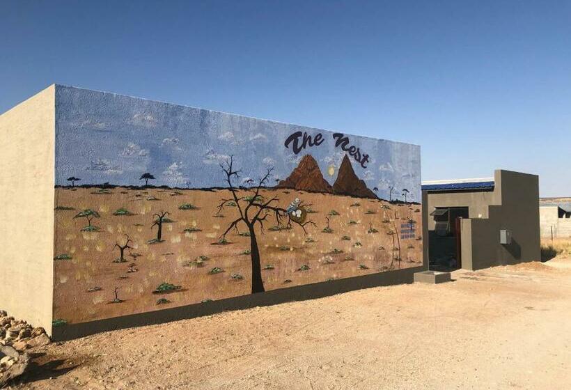 پانسیون The Nest Overnight And Accommodation Usakos