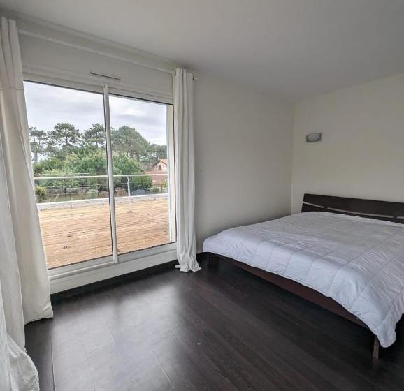 پانسیون Waterview Maison Mitoyenne