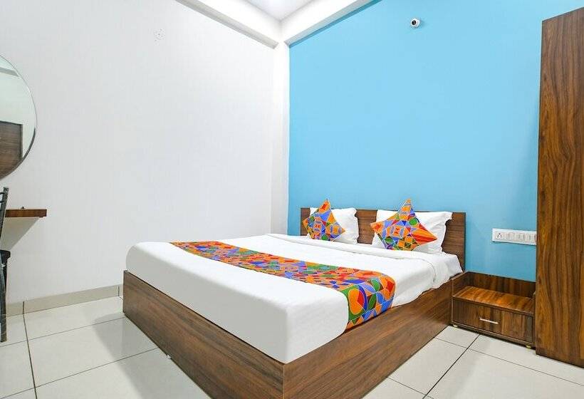 Hotel Fabexpress Golden Epoch