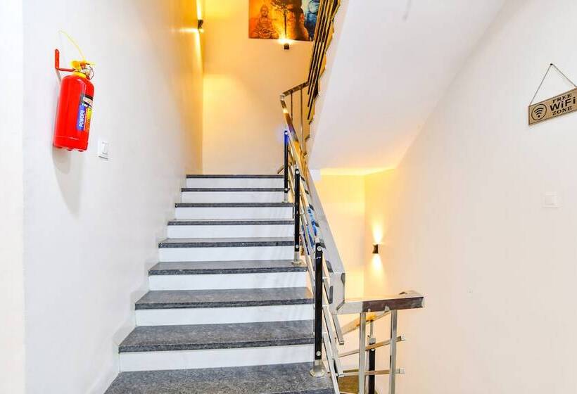 Hotel Fabexpress Golden Epoch