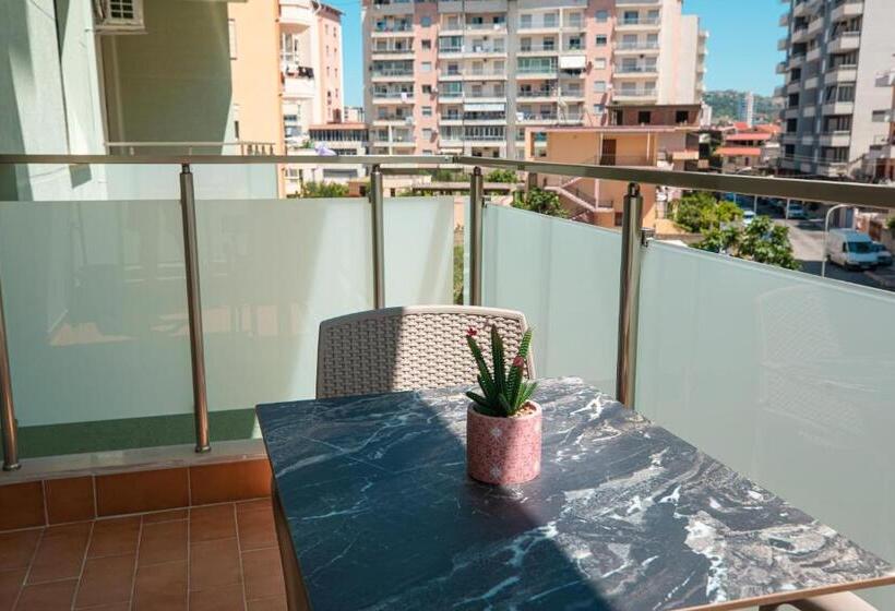 Vlore Luxury Apartaments Fael