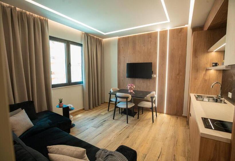 Vlore Luxury Apartaments Fael