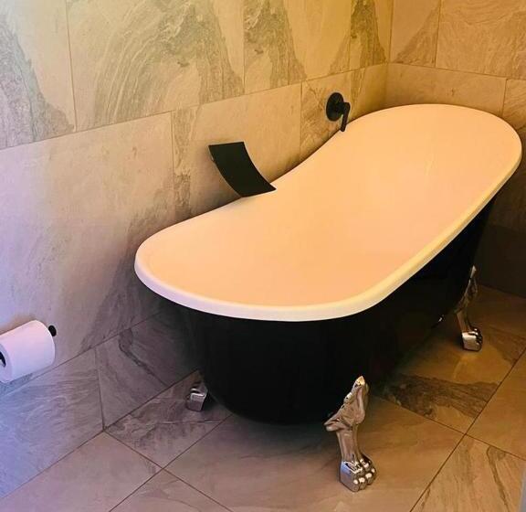 بنسيون Bkt Boutique Lodge