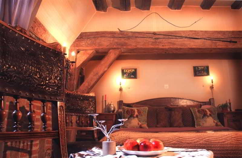 مبيت وإفطار Chateau Des Reaux