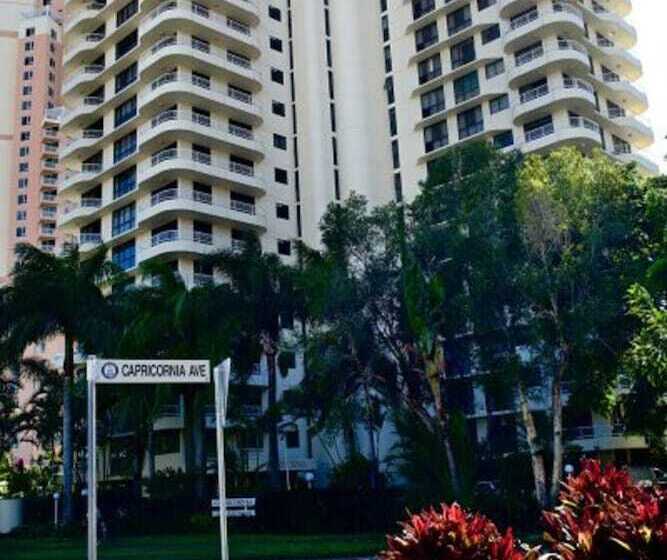 Capricornia Apartments