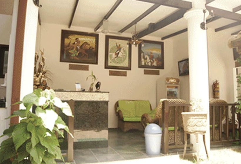 مسافرخانه Residencial Ikandire