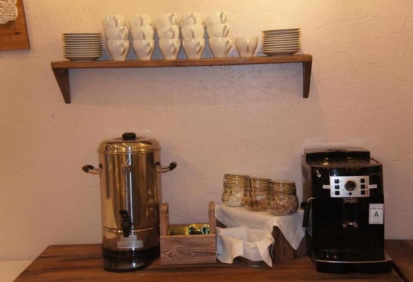 ホテル Gostinitsa Akron