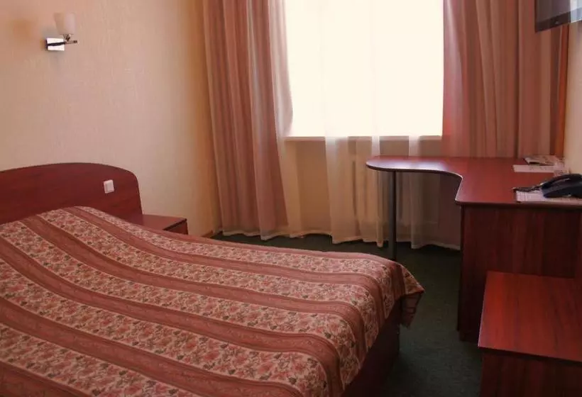 هتل Gostinitsa Akron