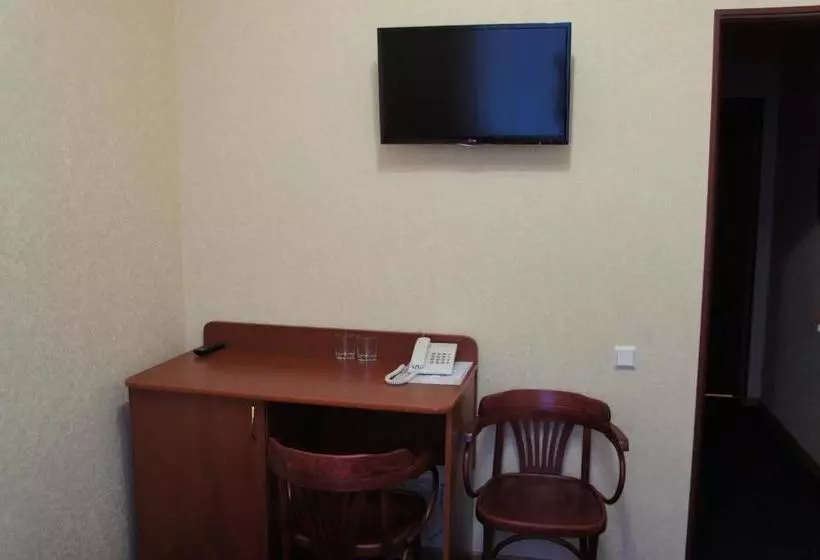 هتل Gostinitsa Akron