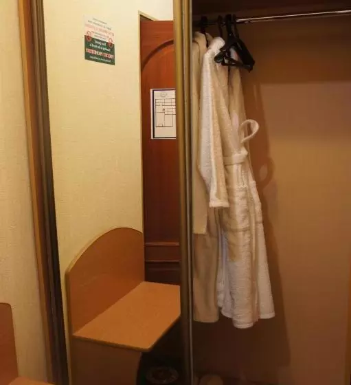 هتل Gostinitsa Akron