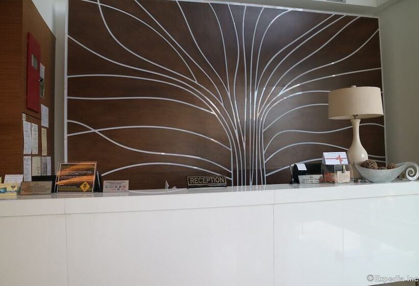 ホテル Avenue Suites