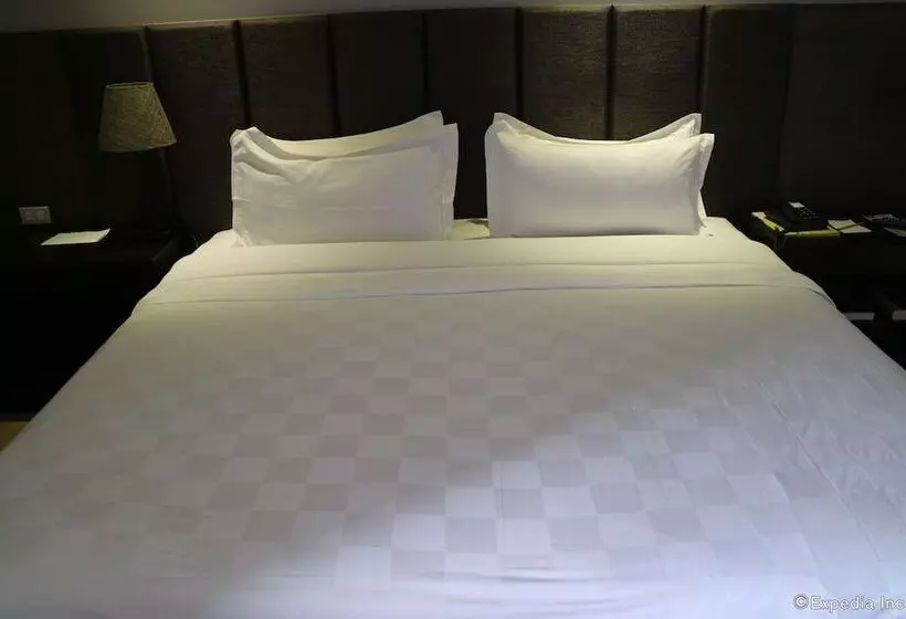 ホテル Avenue Suites