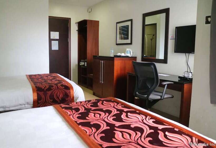 ホテル Avenue Suites