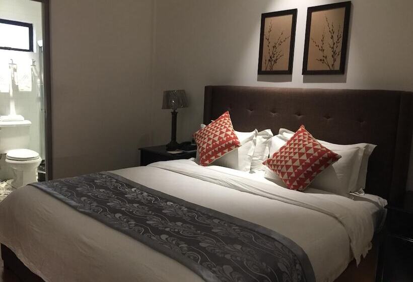 ホテル Avenue Suites