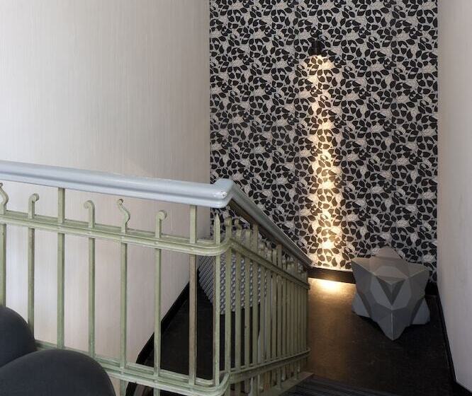 فندق B&b Suites Feek