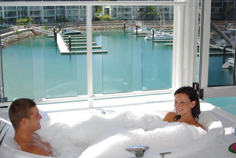 酒店 Beachside Magnetic Harbour Apartments